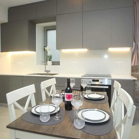 Sanro Apartman